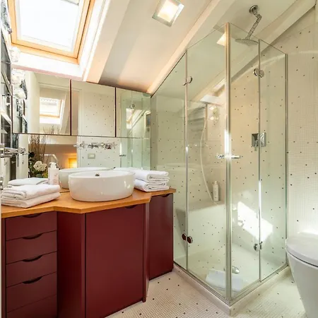 La Porta Rossa By Wonderful Italy 瓦伦纳